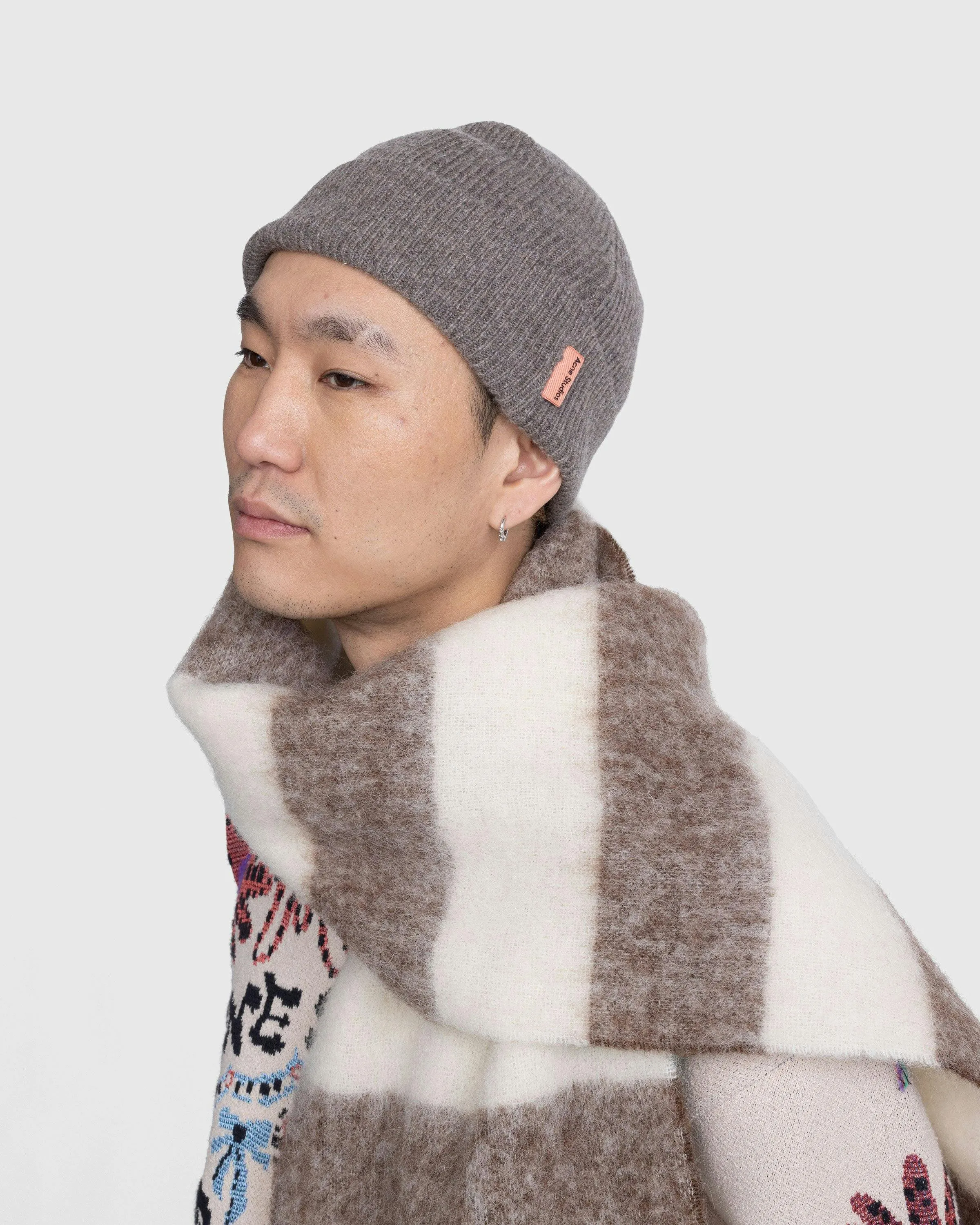 Acne Studios – Wool Cashmere Beanie Grey | Highsnobiety Shop