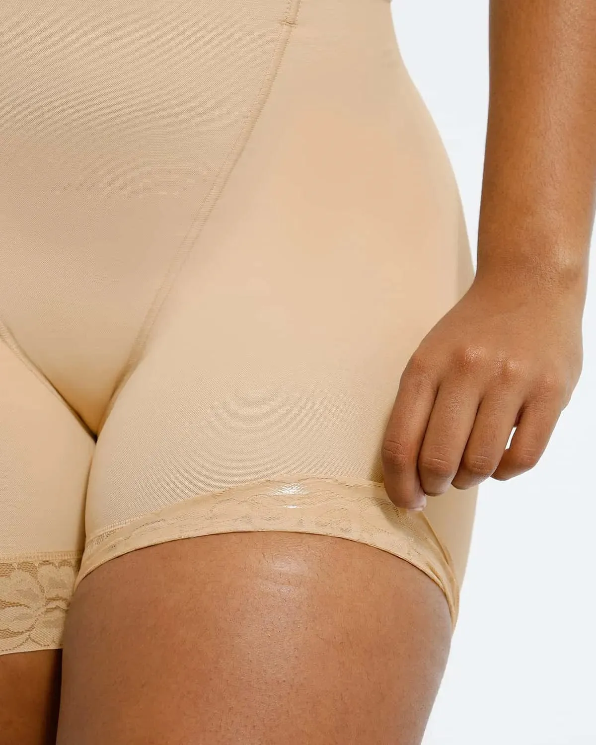 AirSlim Mid-Rise Lace Butt-Lifting Shorts