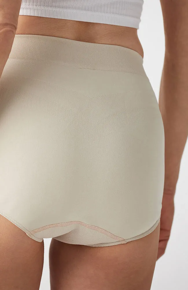 Anti-Flush Shapewear Brief