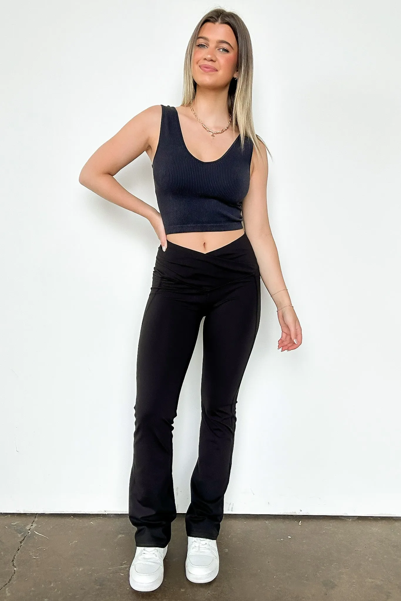 Calle Crossover Waistband Flare Leggings