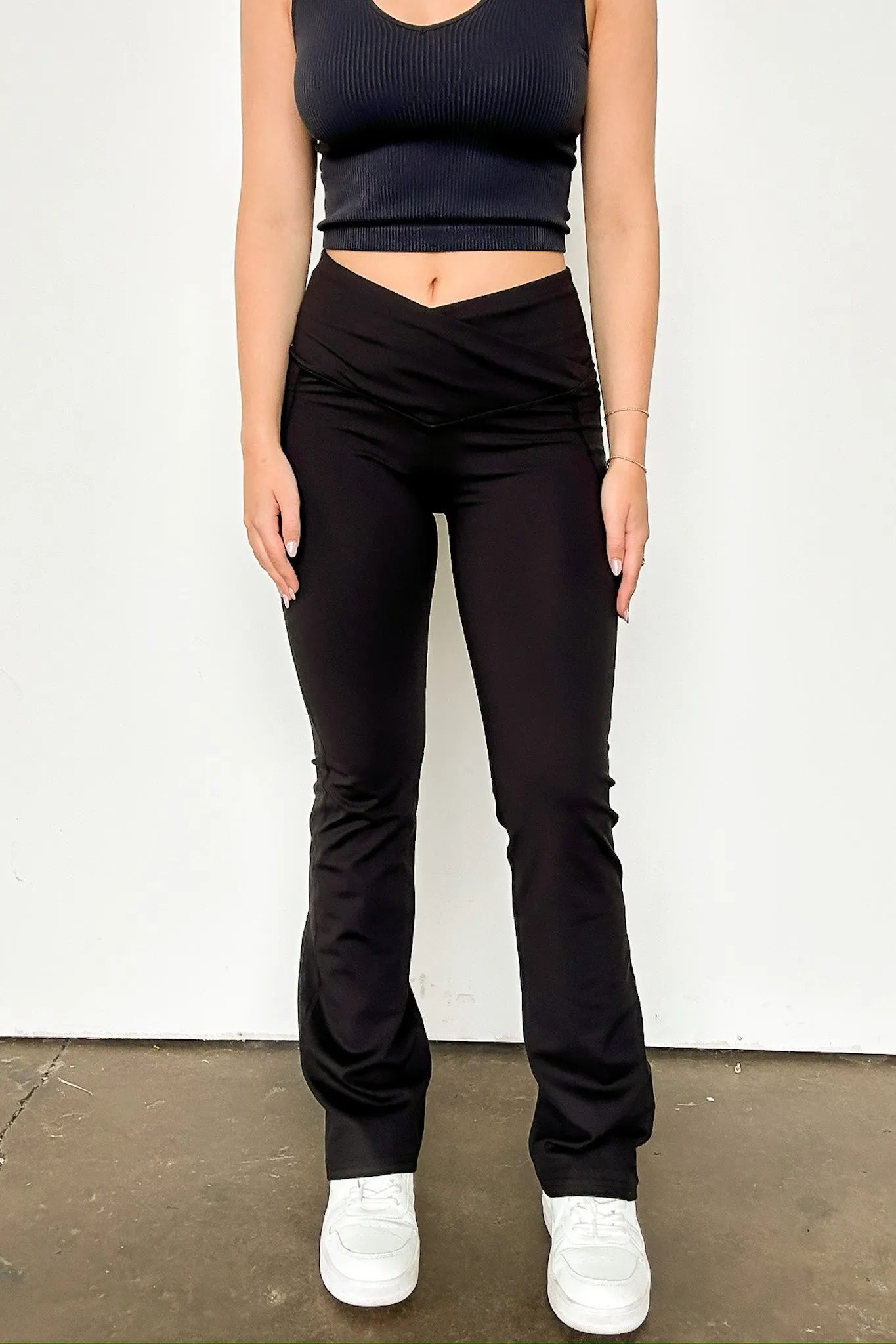 Calle Crossover Waistband Flare Leggings