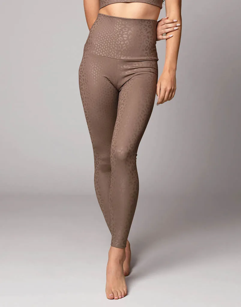 Embossed Leopard Legging Latte