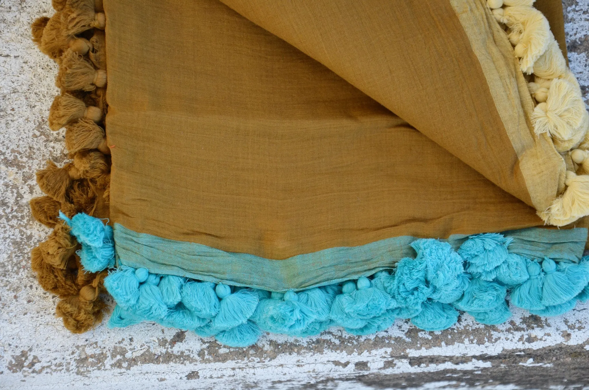 Handloom Tassel Scarf C