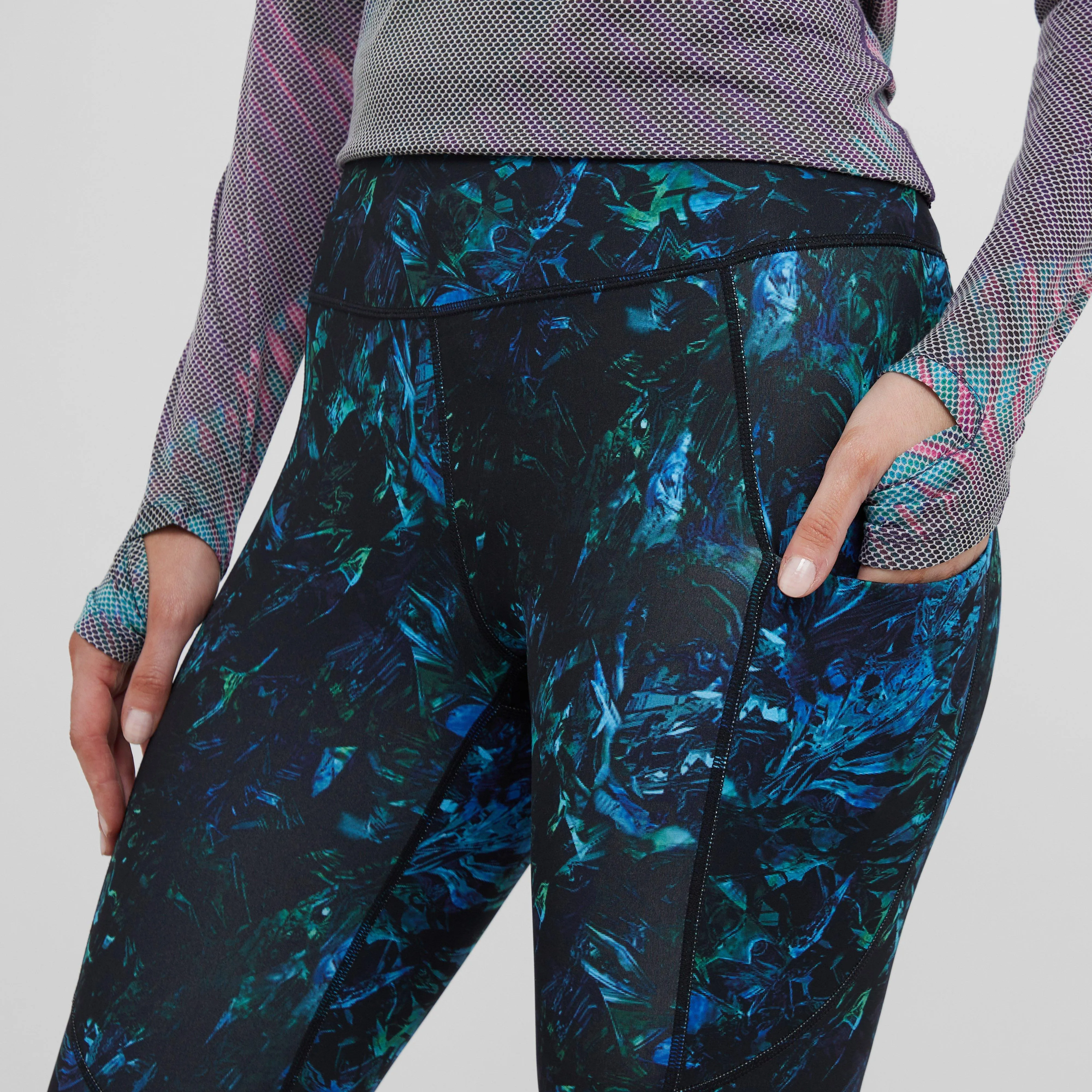 Ronhill Women's Tech Tights | Ultimate Outdoors