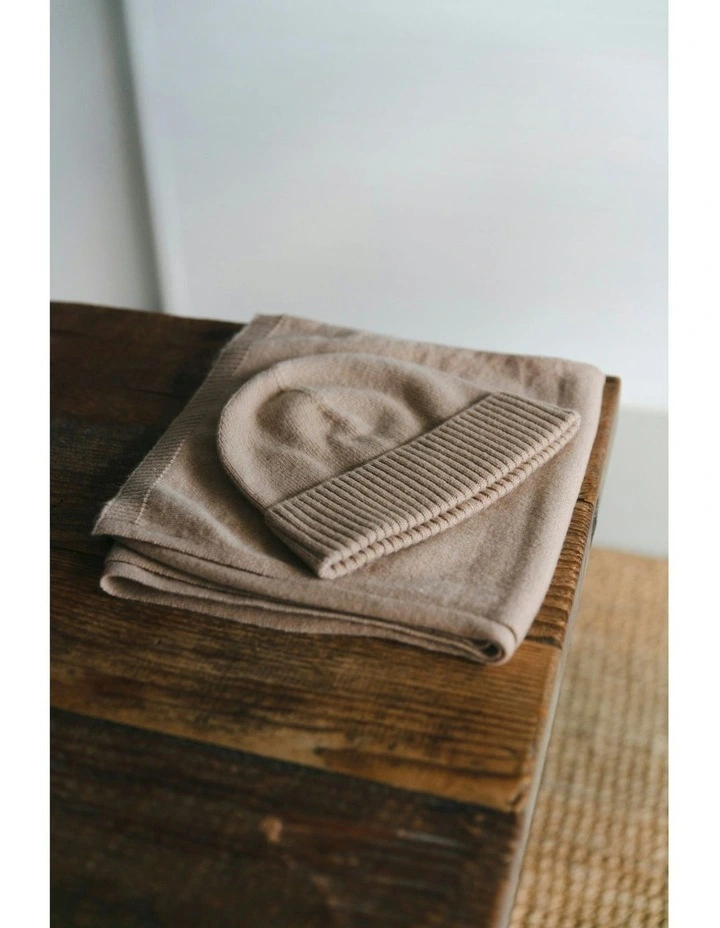 Saga Cashmere Beanie in Toffee