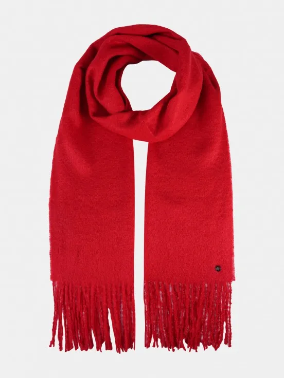 Scarf with fringe