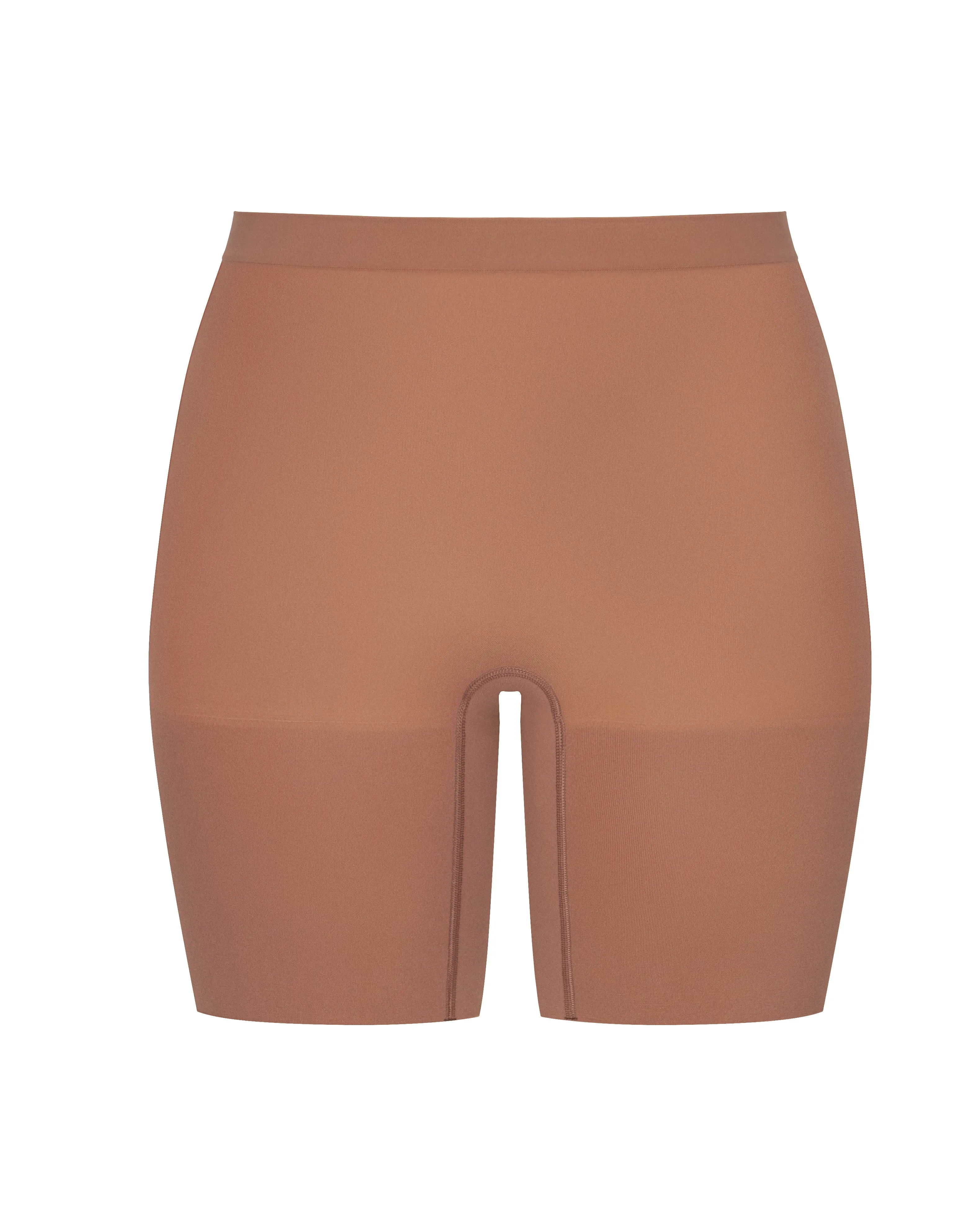 Seamless Power Sculpting Mid-Thigh Short