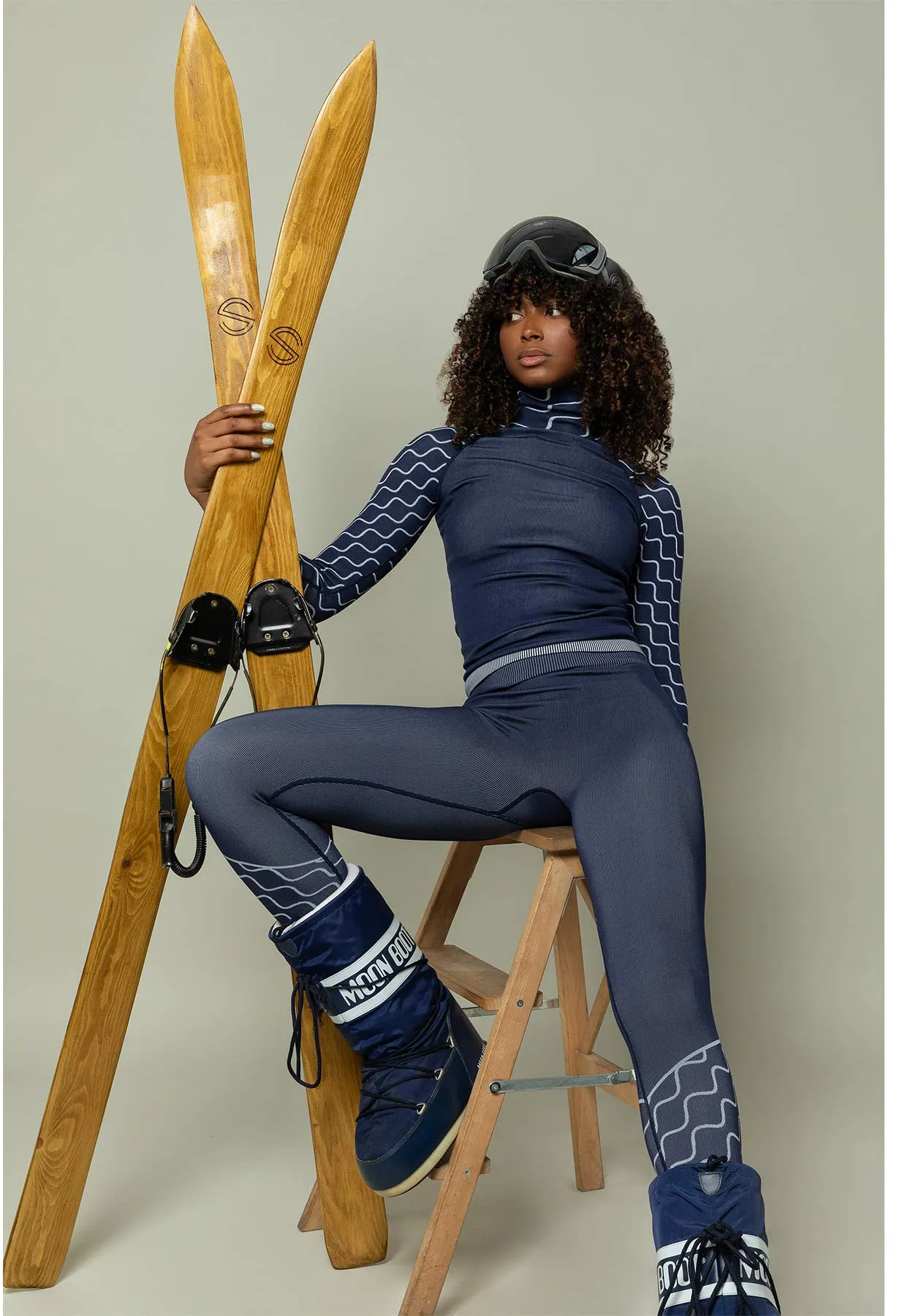 Sloobie Megeve Thermal Base Layer Top in Navy