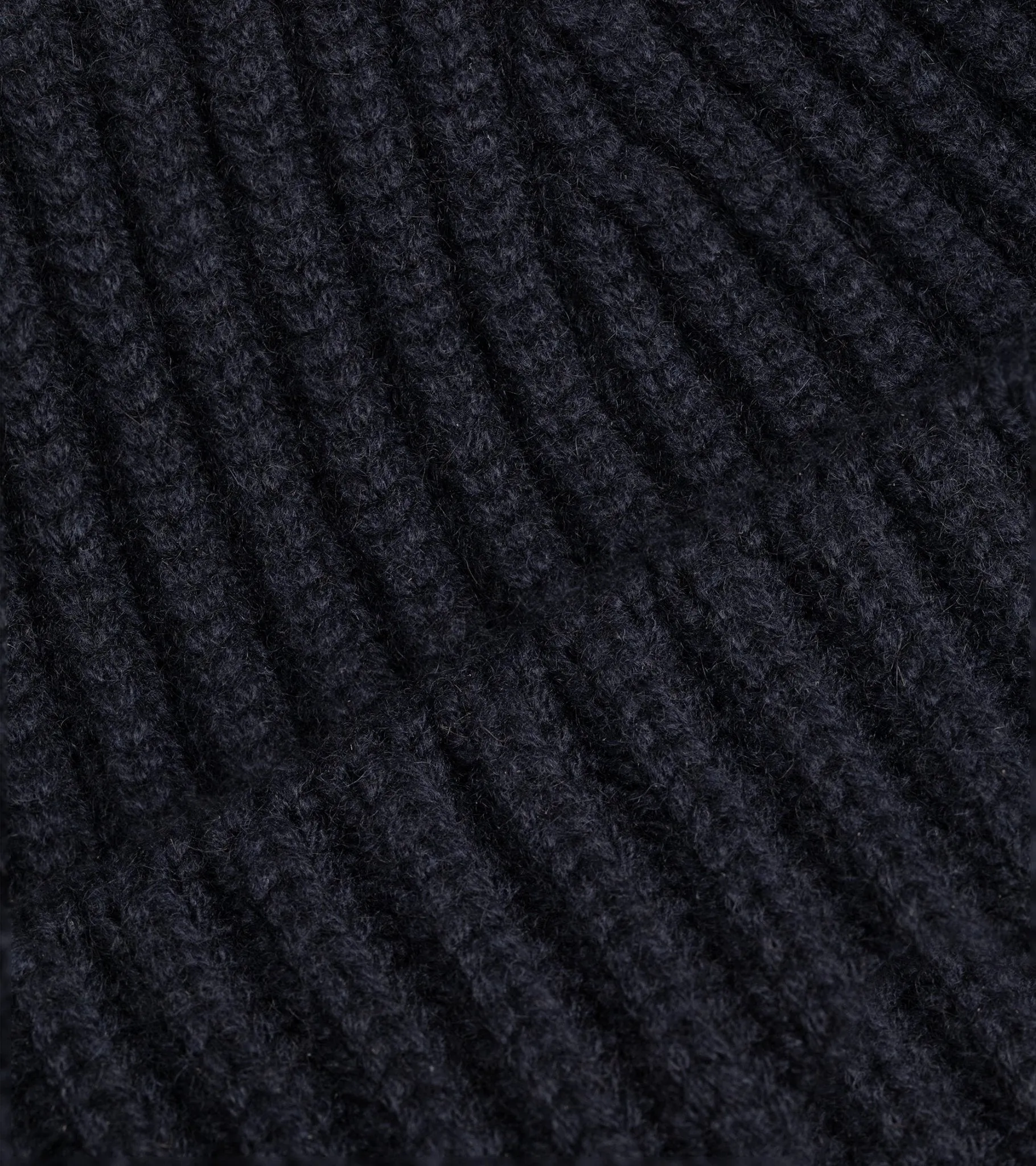 Trunk Ribbed Cashmere Beanie: Navy