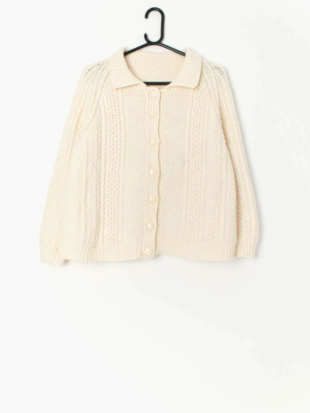 Vintage handknitted cropped cable knit cardigan – Medium / Large